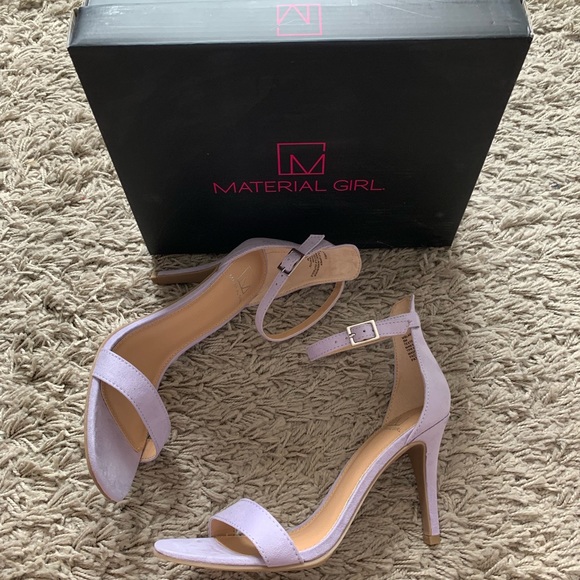 Material Girl// dress sandals size 8 - Picture 4 of 5